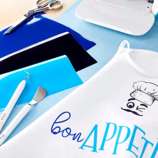 Cricut&reg; Everyday Iron On&trade; Deep Blue Sea Sampler {3}