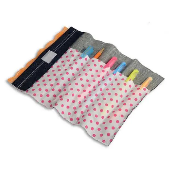 Amav Toys The Little Seamstress Sewing Machine {6}