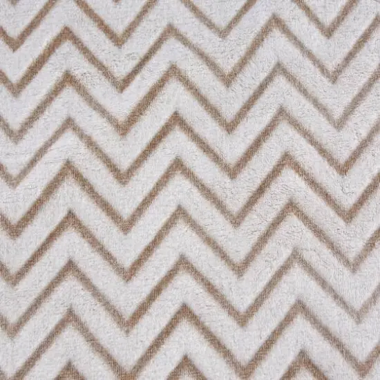 DII&reg; Stone Chevron Plush Throw {7}