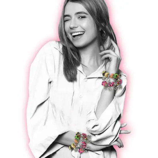 Amav Toys Fashion Time Cool Charm Bracelets Activity Kit {7}