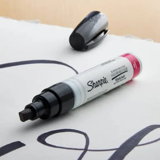 Sharpie&reg; Bold Point Oil-Based Paint Marker, Black {3}