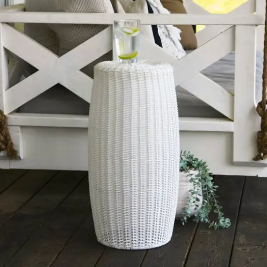 Household Essentials 24.5" White Woven Pedestal {6}