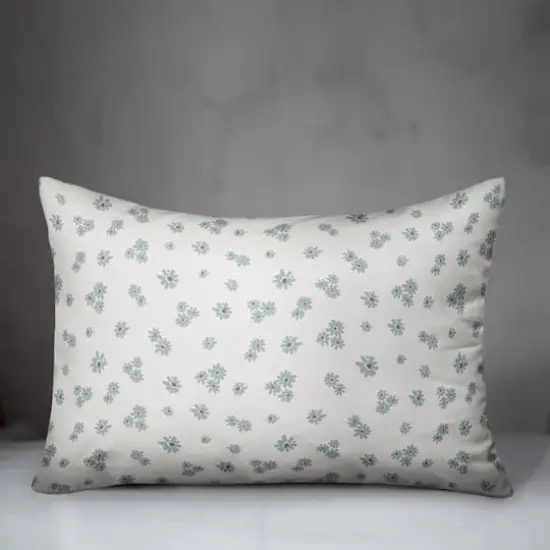 Daisy Pattern Throw Pillow Blue {4}