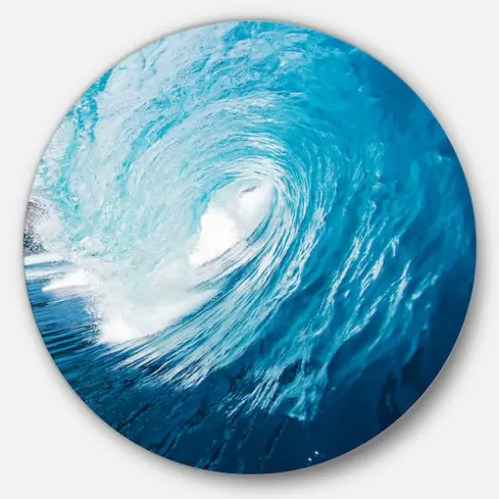 Designart - Ocean Waves in Hawaii' Disc Photography Circle Metal Wall Art {1}