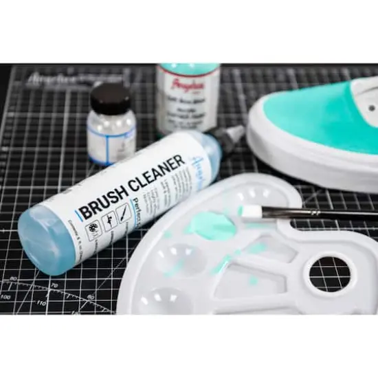 Angelus&reg; Brush Cleaner {7}