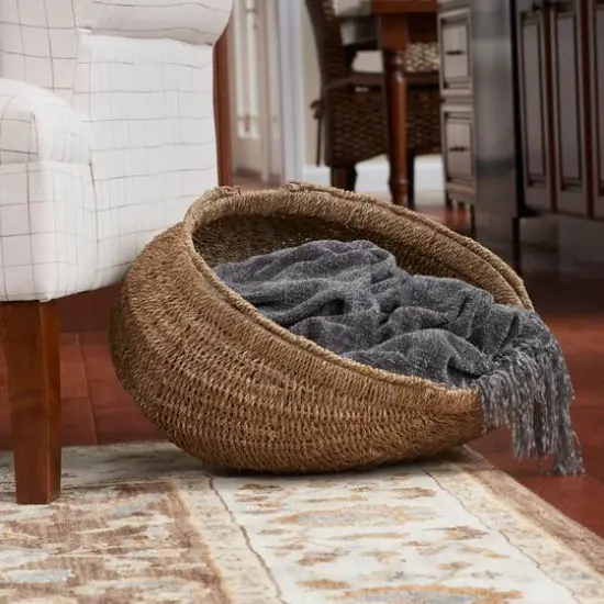 Household Essentials Seagrass Baskets {7}