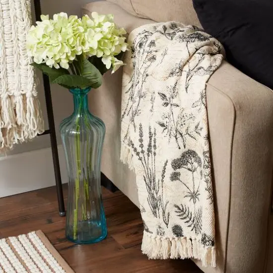 DII&reg; Botanical Printed Throw {6}