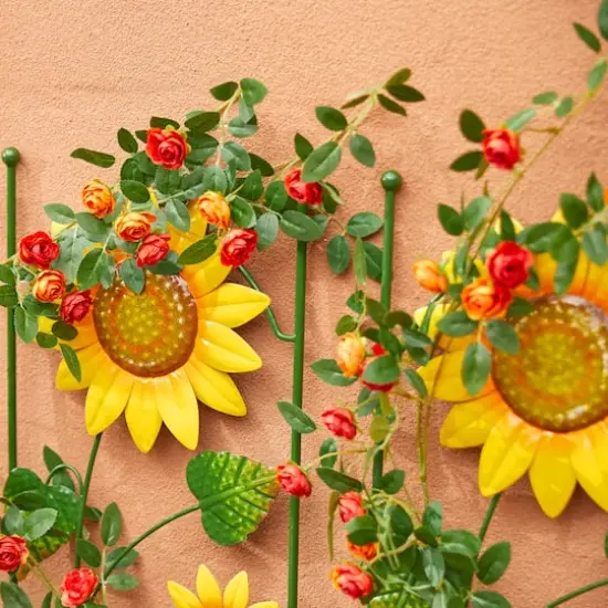 Glitzhome&reg; 4ft. Metal Sunflowers Garden Trellis {4}