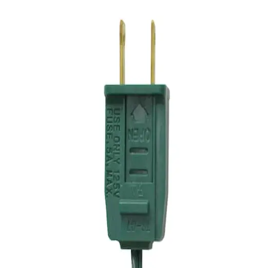 25ct. C7 Christmas String Lights with Green Wire Pink {7}