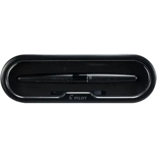 Pilot MR Collection Metropolitan Black Boxed Medium Fountain Point Black Ink Pen {1}