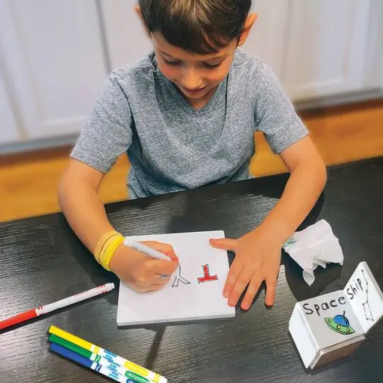 Crayola&reg; Doodle Tiles Magnetic Building Kit {6}