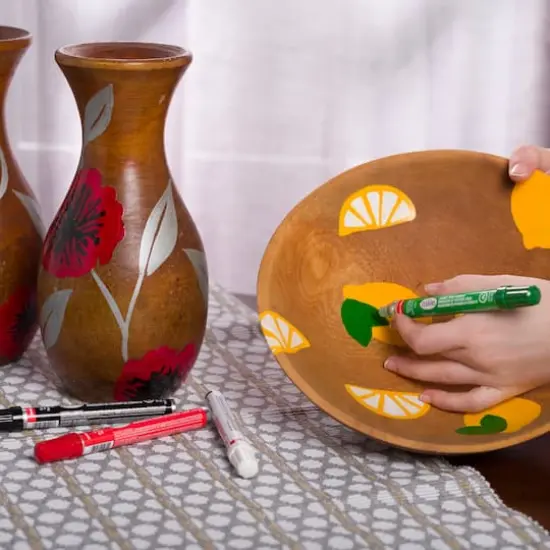 Testors&reg; Metallic Chisel Tip Enamel Marker Silver {4}