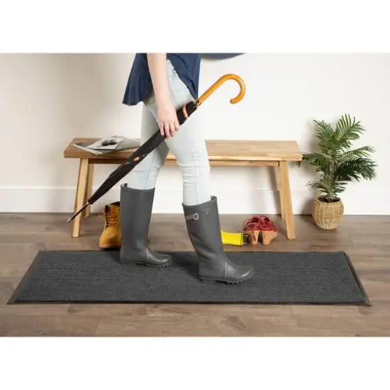 J&M Gray Ribbed Walk Off Utility Runner {3}