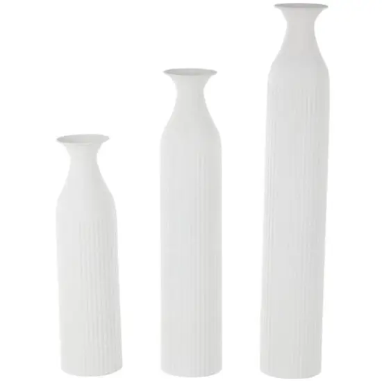 White Ribbed Floor Metal Vase Set {1}