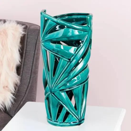 CosmoLiving by Cosmopolitan Green Ceramic Vase {8}