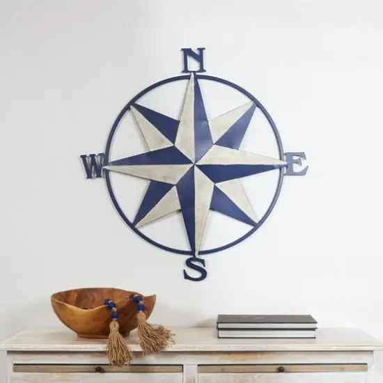 Blue & Cream Distressed Compass Wall D&eacute;cor {3}