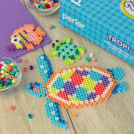 Perler&reg; Tropi-Cool Deluxe Box Kit {3}