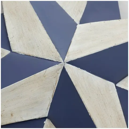 Blue & Cream Distressed Compass Wall D&eacute;cor {9}