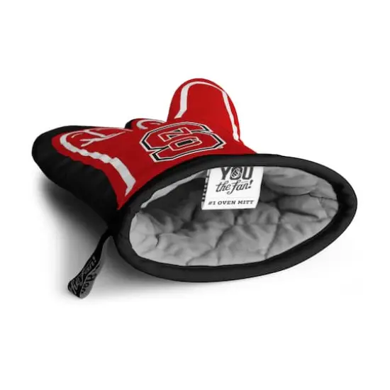 Quilted No.1 Oven Mitt NC State Wolfpack {5}