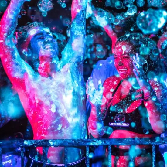 Atomic Bubbles 64oz. Blue Tekno Bubbles Smart Pouch Refill {4}