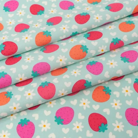 SINGER Modern Strawberry Cotton Fabric {3}