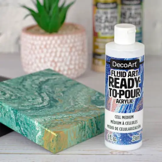 DecoArt&reg; Fluid Art Ready-to-Pour Acrylic&trade; Cell Medium {3}