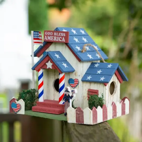 8.5" U.S.A. Patriotic Birdhouse {3}