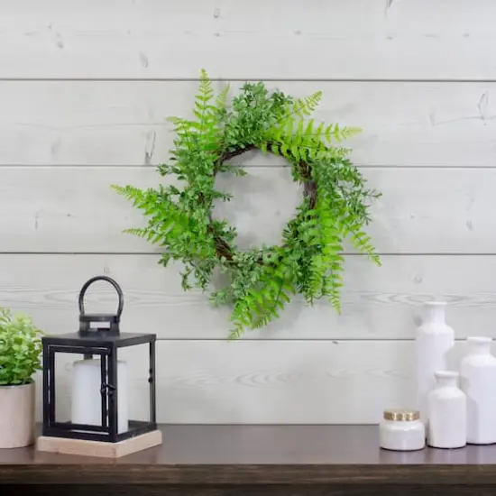 18" Green Fern Leaf Springtime Wreath {3}