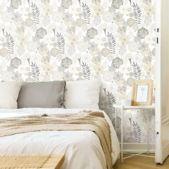 RoomMates Perennial Blooms Peel & Stick Wallpaper Beige {6}
