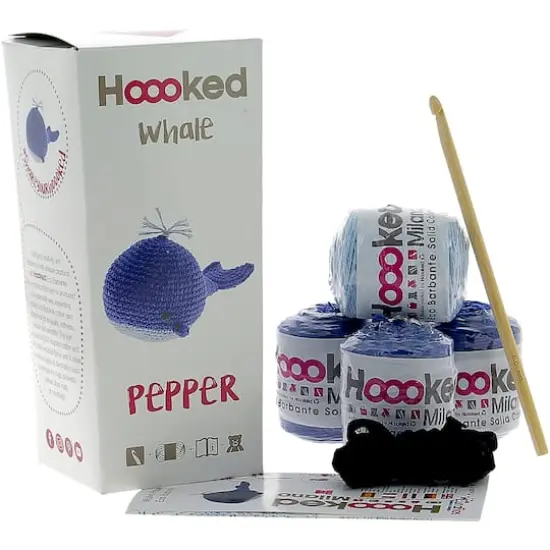 Hoooked Pepper the Whale DIY Crochet Kit {4}