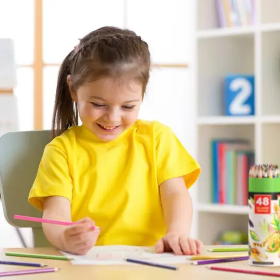 Arteza&reg; Kids Colored Pencils, triangular, Set of 48 pcs {7}