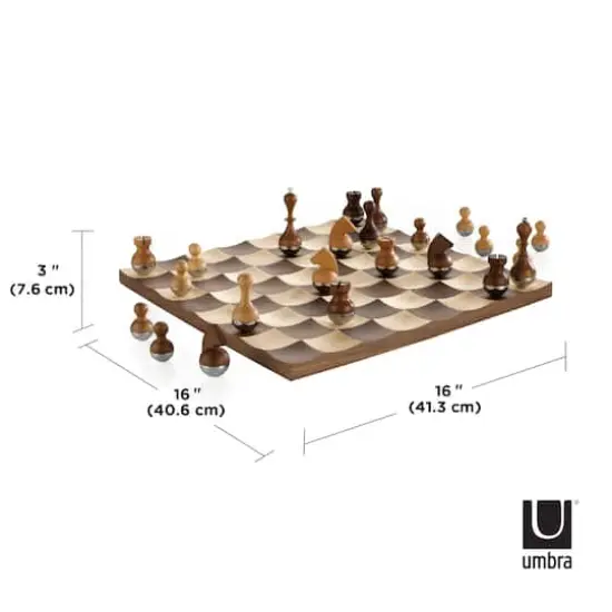 Umbra Walnut Wobble Chess Set {6}