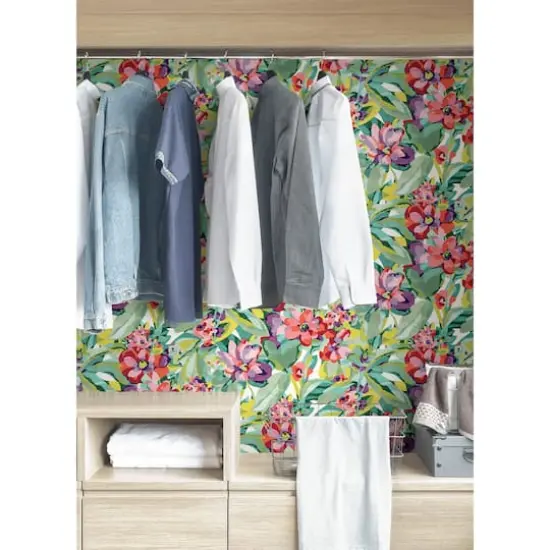 Caroline et Bettina Multicolor Belles Fleurs Peel & Stick Wallpaper {5}