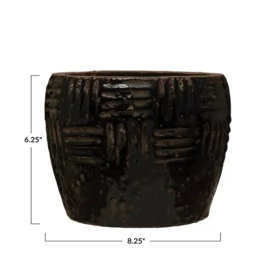 Hello Honey&reg; Black Embossed Terracotta Planter {8}
