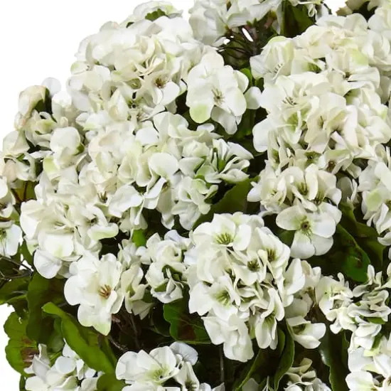 22" Geranium in Farmhouse Planter {3}