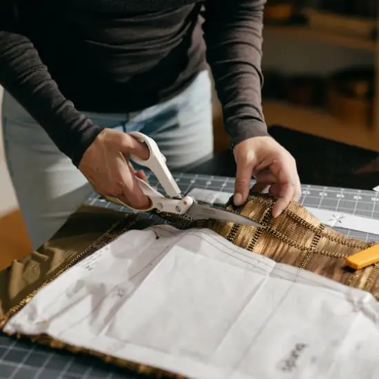 Fiskars&reg; Amplify&reg; RazorEdge&trade; 10" Fabric Shears {6}