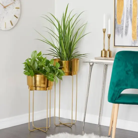 CosmoLiving by Cosmopolitan Contemporary Planter Stand Set Gold {3}
