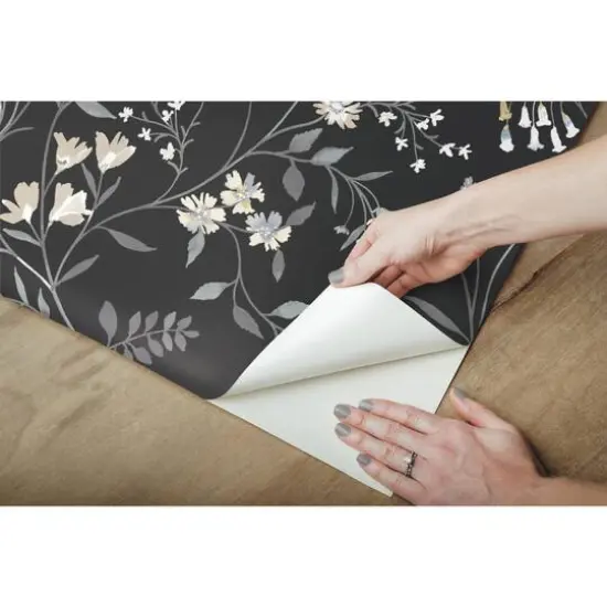 RoomMates Meadow Mix Peel & Stick Wallpaper Black/White {10}
