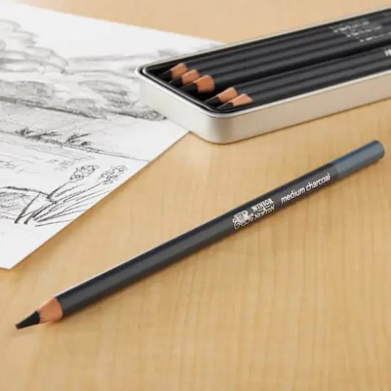 Winsor & Newton&trade; Studio Collection&trade; Charcoal Pencil 6 Piece Tin Set {3}