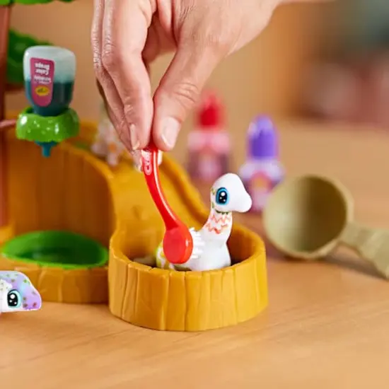 Crayola&reg; Scribble Scrubbie&reg; Waterfall Dinosaur Playset {5}