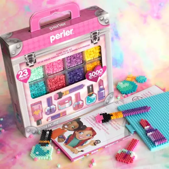 Perler&trade; Makeup Box Kit {10}