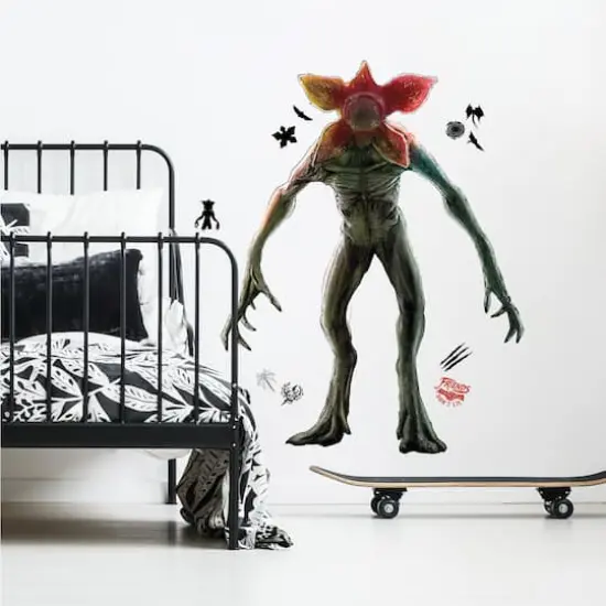 RoomMates Netflix Stranger Things Demogorgon Peel & Stick Giant Wall Decals {4}