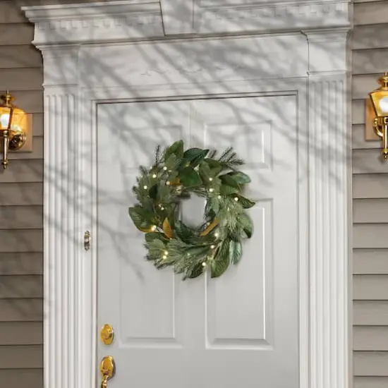 24" Warm White LED Magnolia Mix Pine Wreath {3}