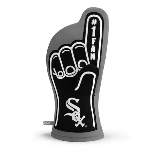 MLB #1 Oven Mitt Chicago White Sox {1}