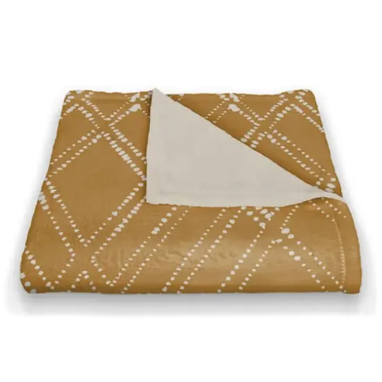 Diamond Coral Fleece Blanket Gold/White {3}