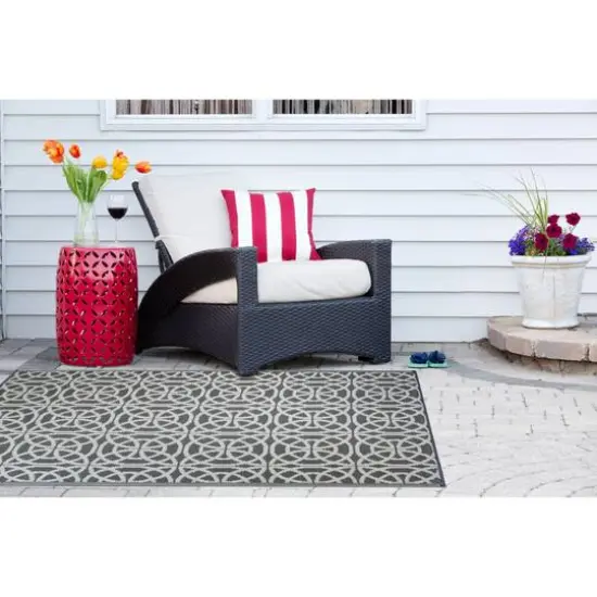DII&reg; Gray Infinity Circle Outdoor Rug, 4ft. x 6ft. {4}