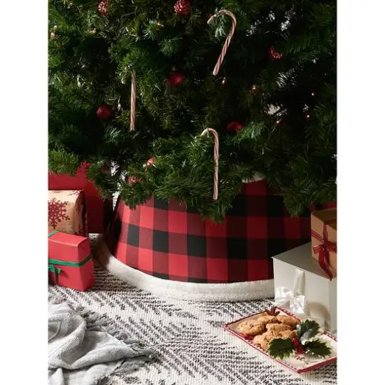 DII&reg; Red & Black Buffalo Check Holiday Tree Collar {7}