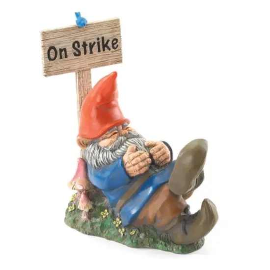 9.5" On Strike Garden Gnome {1}