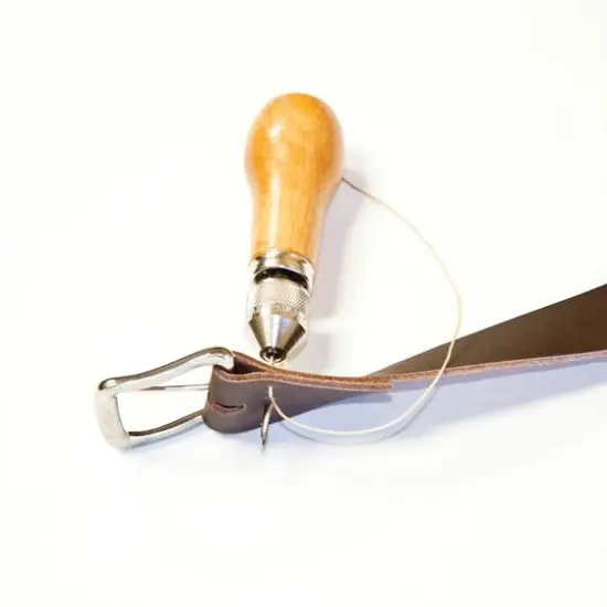 Realeather&reg; Speedy Stitcher {4}