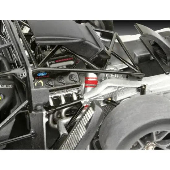 Ford GT Le Mans Plastic Model Kit {6}